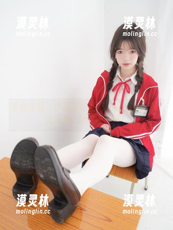 紧急企划-小恩 紧急企划 - 小恩的写真游乐场:内部定制大派对,胆敢合影吗?