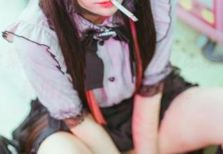 在线合集：看落落Raku变身恶役千金，新旧风格碰撞真好玩。