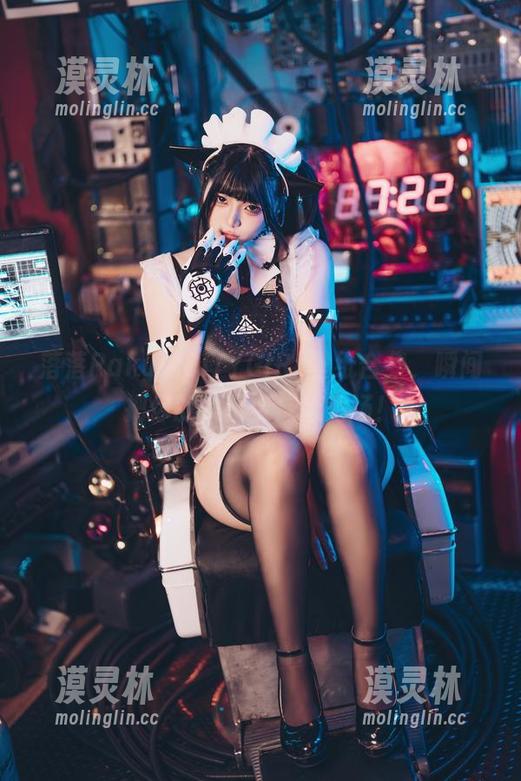 落落Raku的CITYGIRL壁纸合集，瞬间把你的桌面变成走秀场！