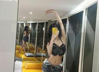 微密圈 – 葛征的白丝袜护士私拍，没想到这么好看！