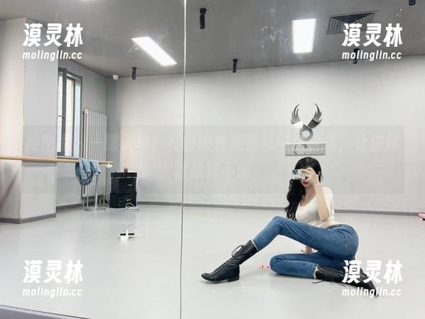 葛征 微密圈 - 一键入坑!葛征的性感黑丝网盘合集,让你体验欲罢不能