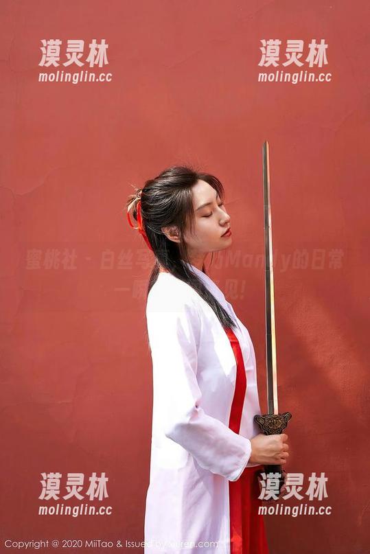 蜜桃社 - 白丝写真，梦乃Mandy的日常一瞬？原图请见！