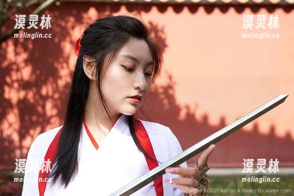 蜜桃社-韵莉娜VANILLA 蜜桃社 - 春夏新款:韵莉娜VANILLA的蕾丝图包更新,难道是想让我心绞痛?