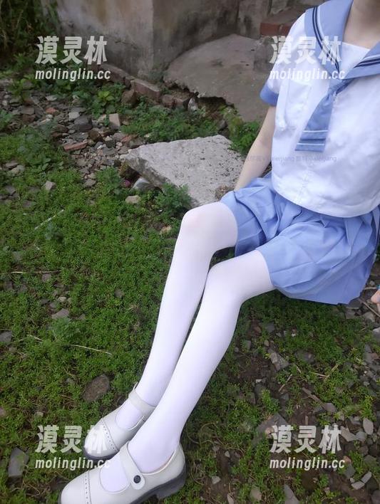 西尔酱 在西尔酱的无圣光宇宙中,女王不再隐秘