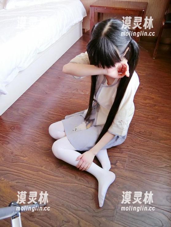 看西尔酱全集：露背毛衣带来的微妙暗示