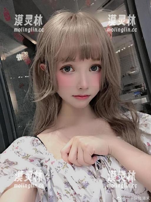 超级小禾儿 图库里的超级小禾儿,终于找到一个不那么注重技巧的女孩了,哈哈。