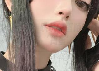 照片里的无圣光：趴趴捣蛋陌的红白JK究竟有多‘捣蛋’？