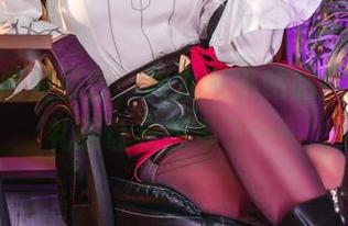 福利竟然是原图，阿九从不咕咕(九言)的礼服让我想多了……