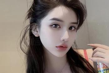 微密圈 – 少女？网盘上都是阿色的才艺，快来下载，搬回家慢慢欣赏。