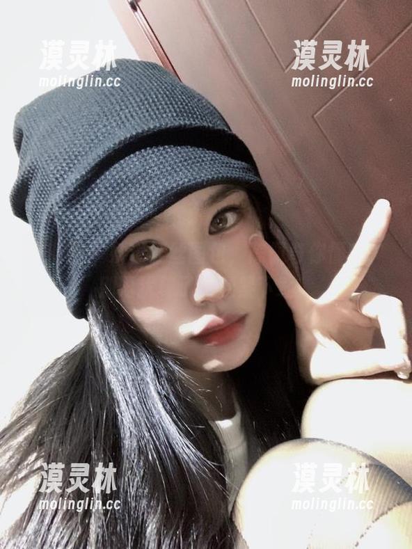 微密圈 - 妖艳红丝图包，陈佩奇你懂的，别再犹豫了，赶紧下载！