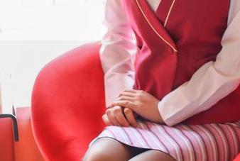 青豆客 – 颖莹儿YY的制服美图大合集：她穿上后，连我的心都服了！
