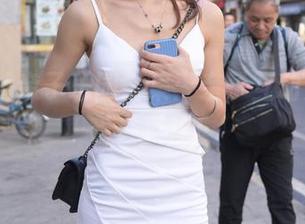 魔镜街拍亲子乐园全集：亲子互动大PK，看谁更皮！