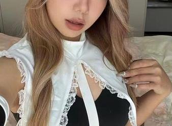 微密圈 – 既然都说“黑饱宝”的甜心美图是免费的，那我就静静地伪装成个欣赏者。